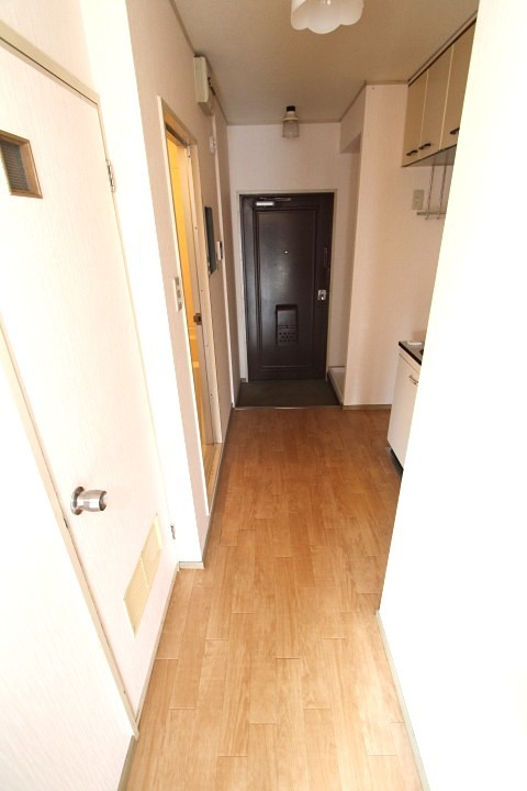 18/20 エントランス