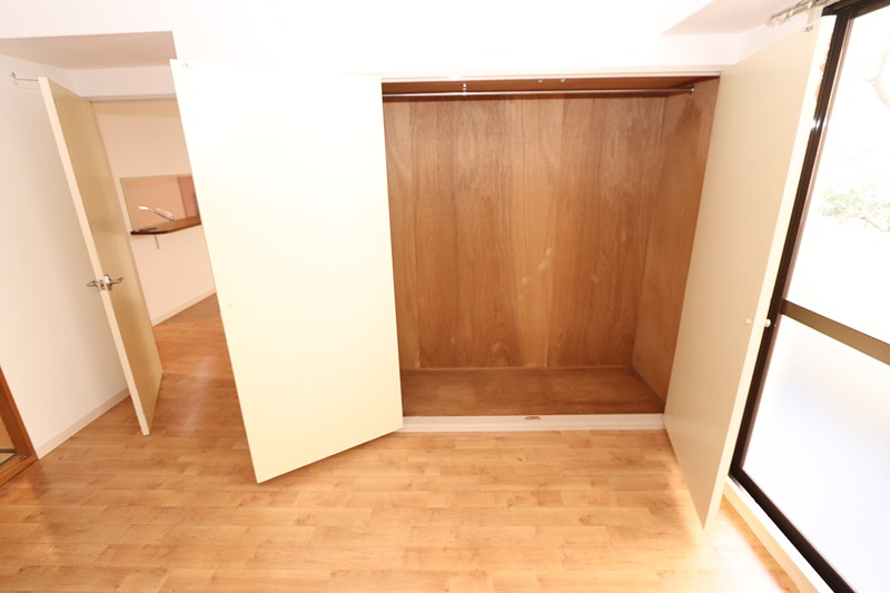 21/23 エントランス