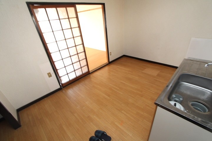 17/19 エントランス