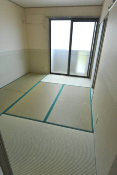 8/10 エントランス