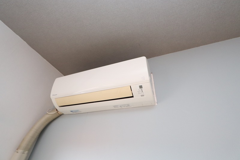 18/20 エントランス