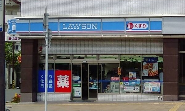 23/29 エントランス