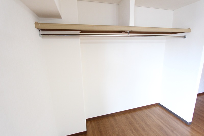 16/18 エントランス