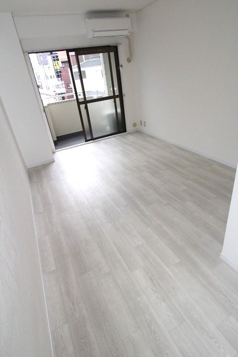 4/22 リビング/ダイニング