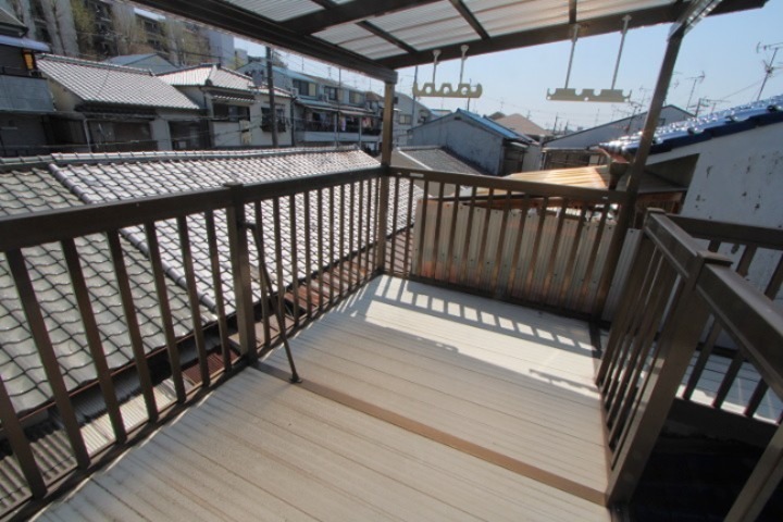 20/27 バルコニー