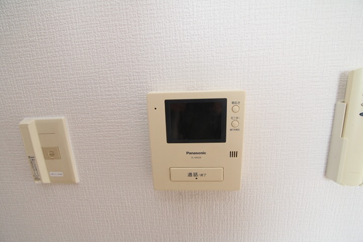 2/4 エントランス