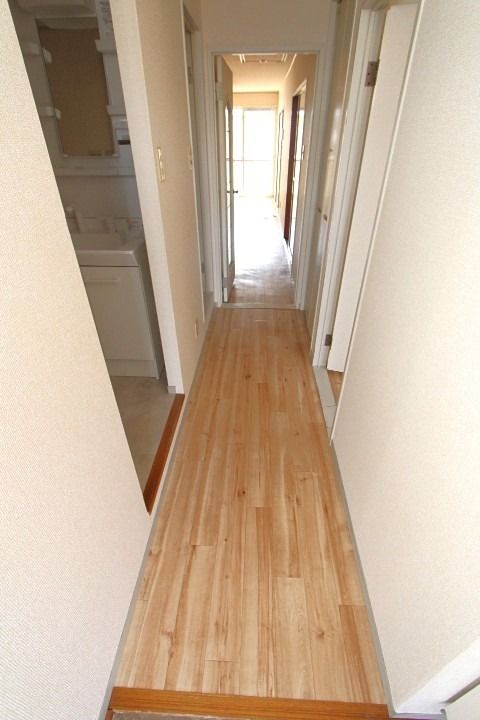 22/24 エントランス