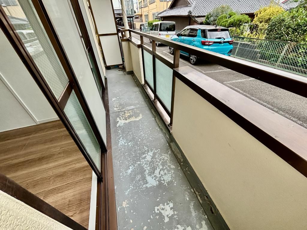 14/19 バルコニー