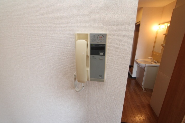 19/21 エントランス