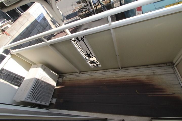 16/22 バルコニー