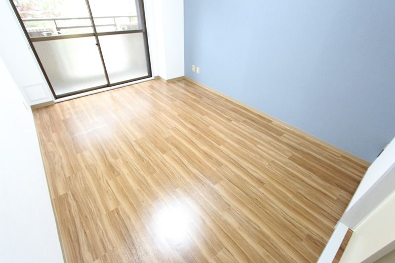 16/18 エントランス