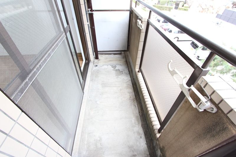 13/18 バルコニー