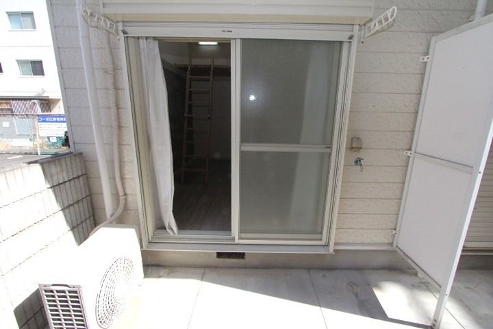 14/21 バルコニー