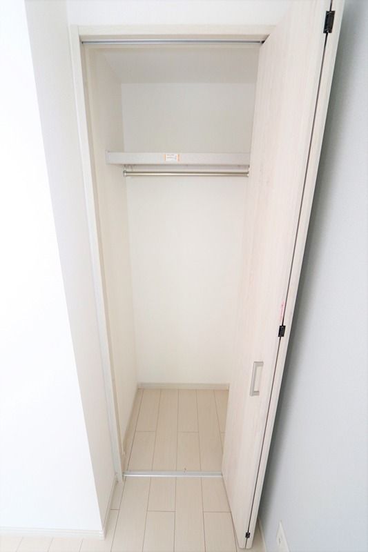 16/19 エントランス