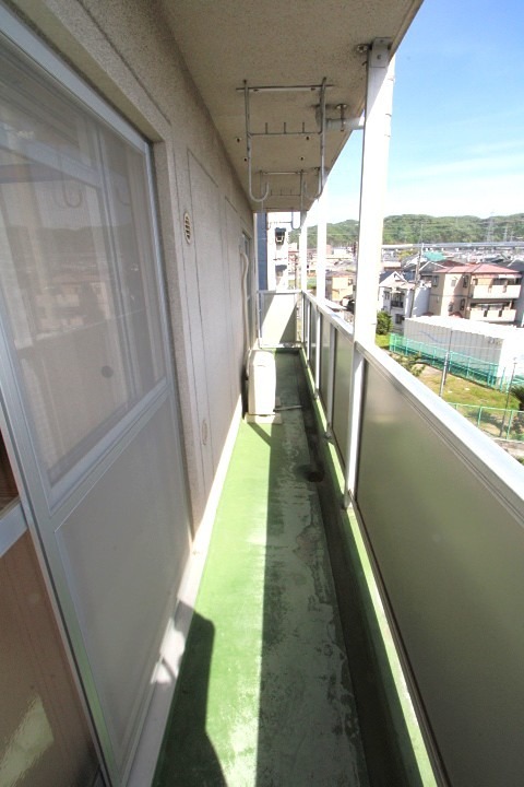 18/23 バルコニー