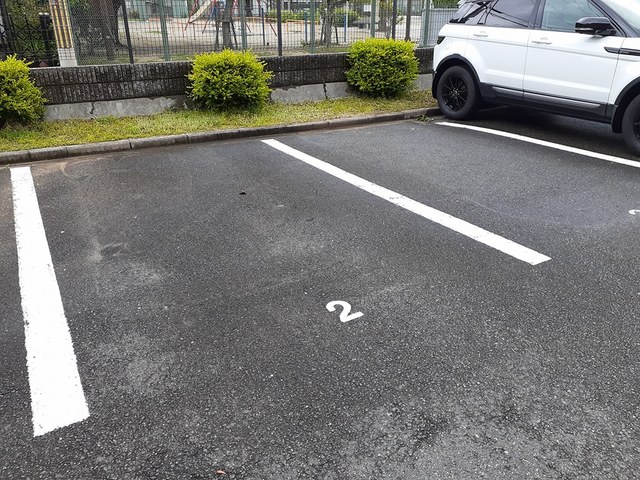 20/20 駐車場