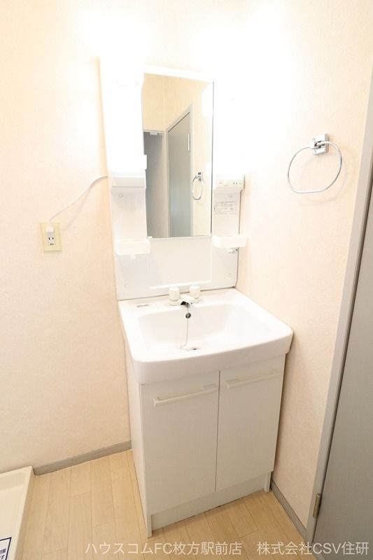 17/25 洗面