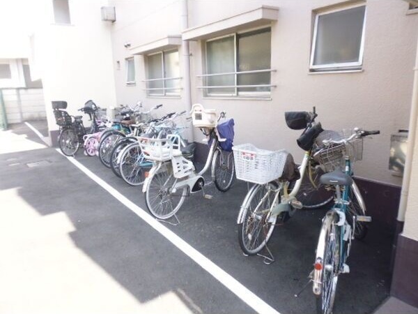 4/6 駐車場