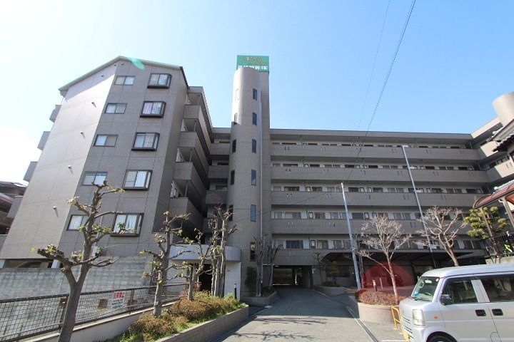 1/4 外観