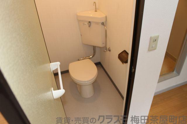 16/30 トイレ