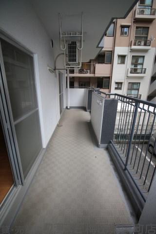 15/28 バルコニー