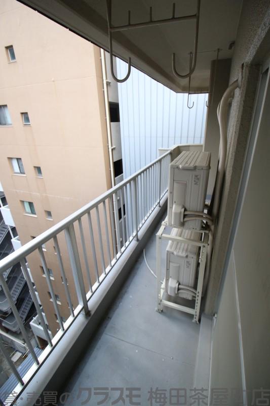 19/30 バルコニー