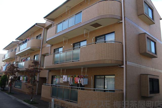 2/30 外観