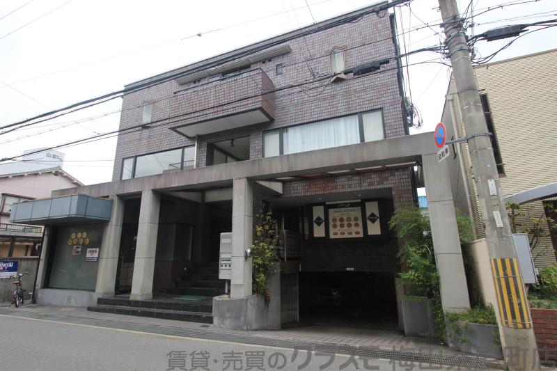 2/30 外観