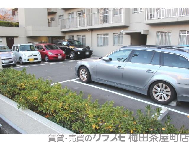 21/30 駐車場