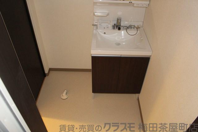 13/17 洗面