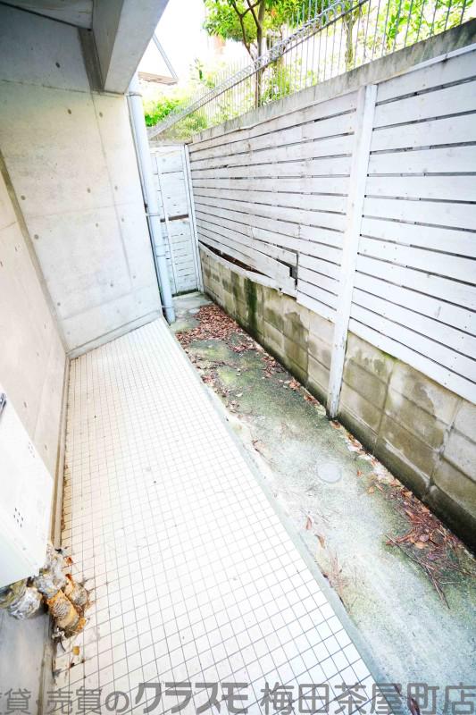 18/30 バルコニー