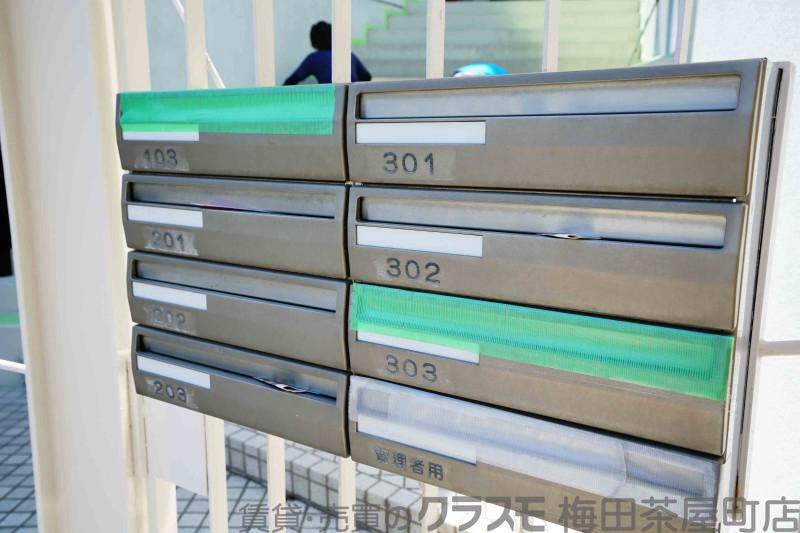 22/30 エントランス