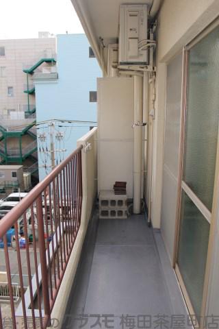 13/30 バルコニー