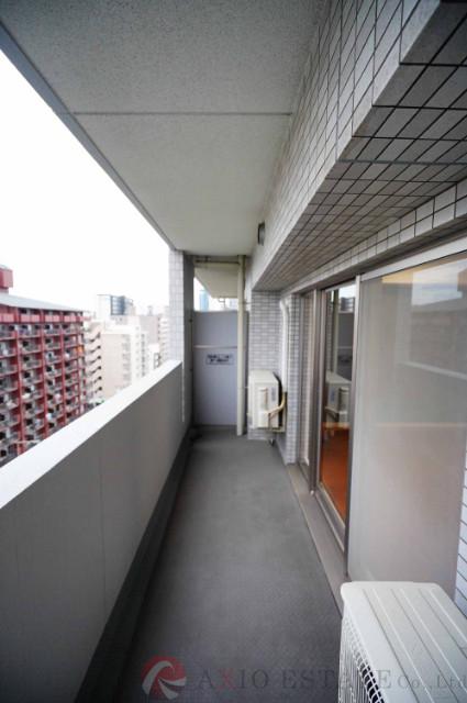 23/30 バルコニー