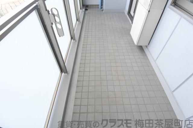26/30 バルコニー