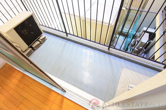 21/30 バルコニー