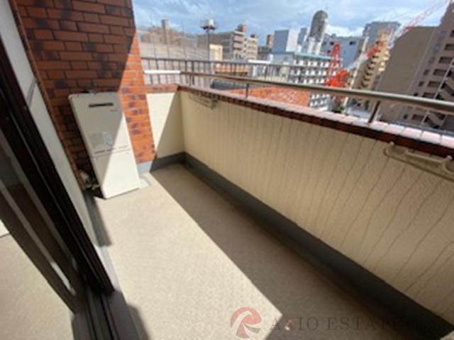 21/30 バルコニー