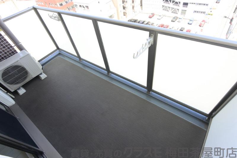 25/30 バルコニー