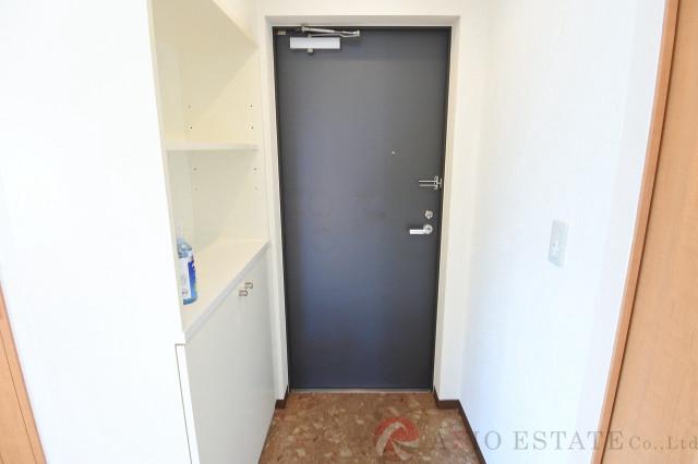 19/30 玄関