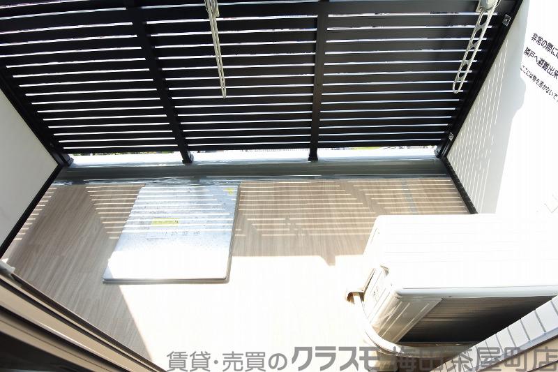 23/30 バルコニー