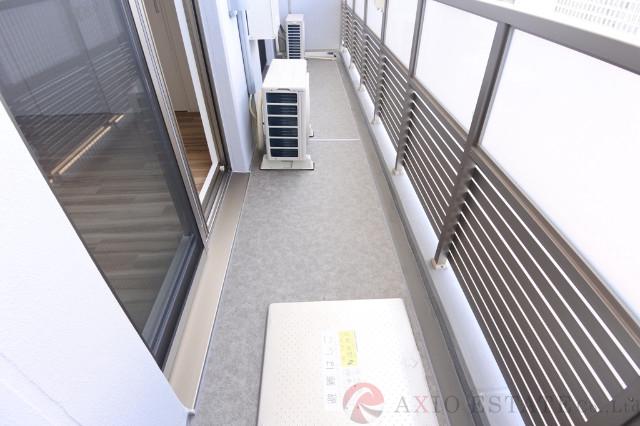 26/30 バルコニー