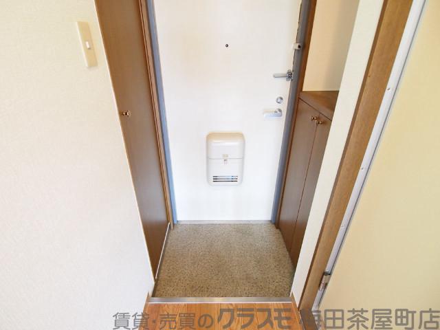 14/30 玄関