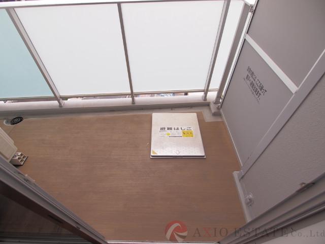 26/30 バルコニー