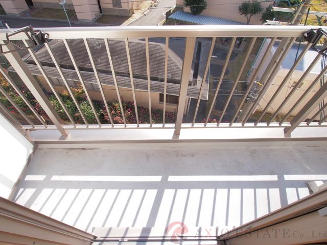 23/30 バルコニー