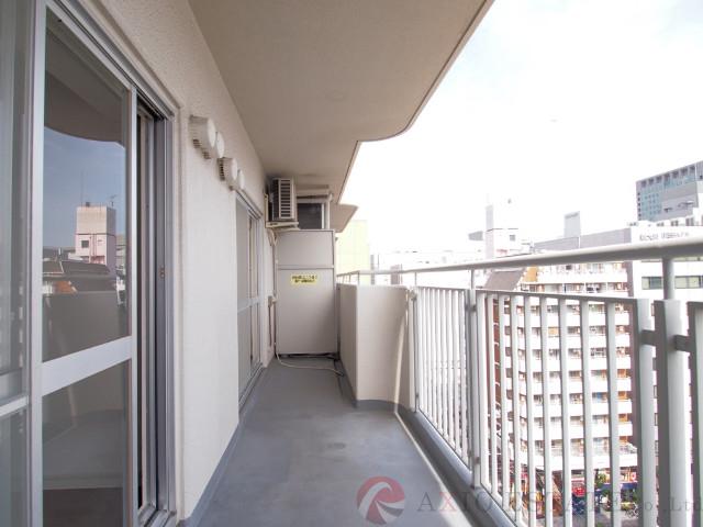 25/30 バルコニー