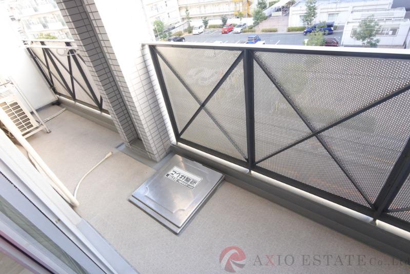 25/30 バルコニー