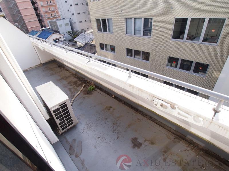 26/30 バルコニー