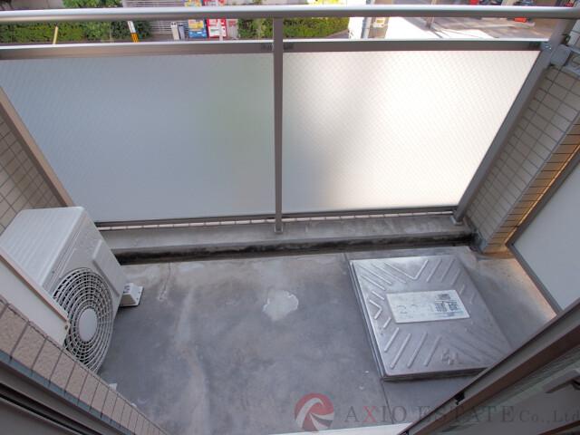 23/30 バルコニー