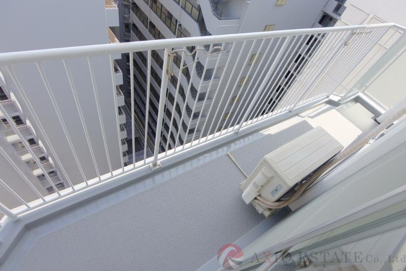 26/30 バルコニー