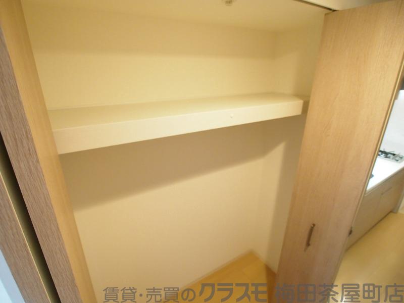 13/30 収納